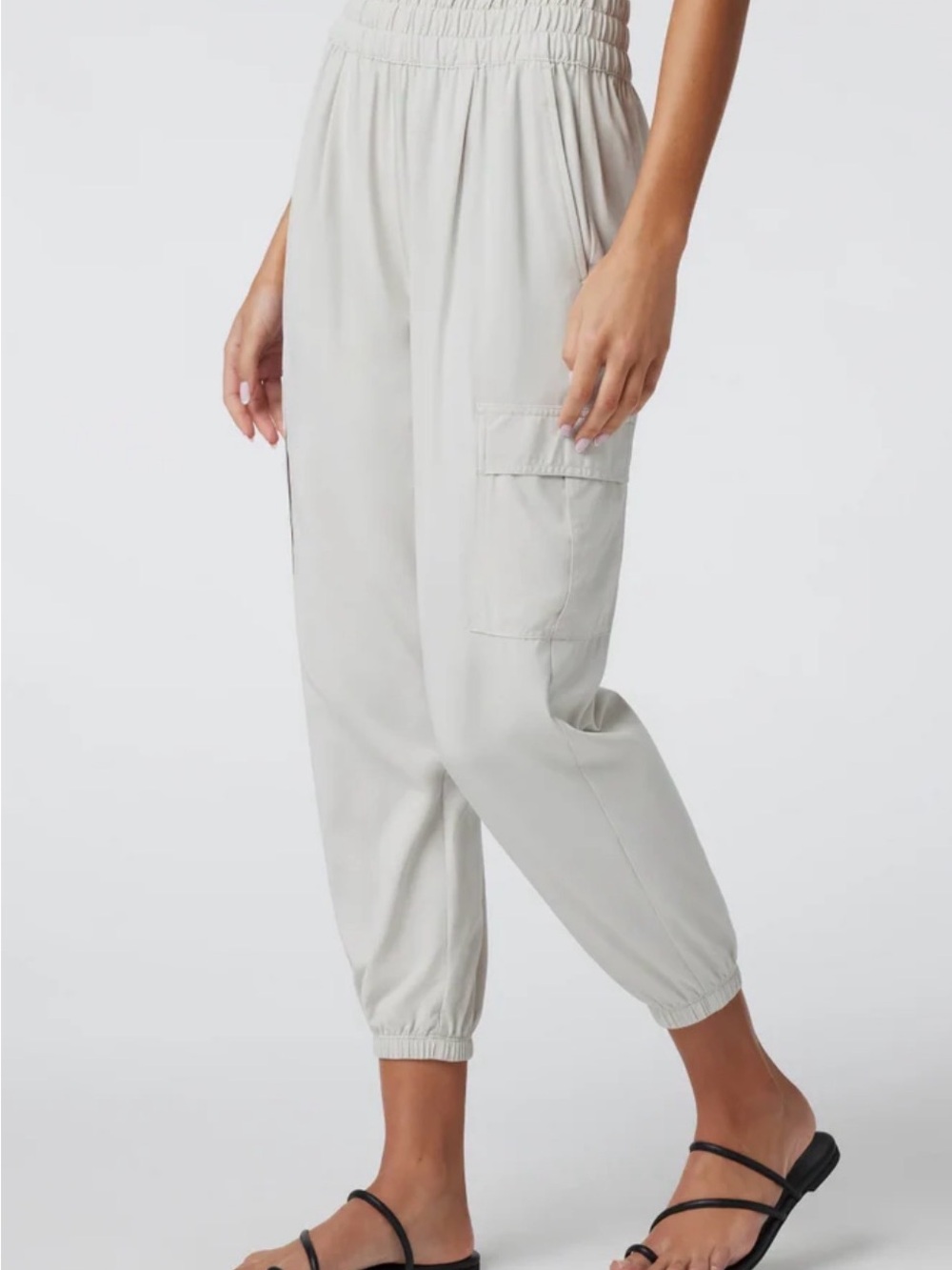 Vuori Light Gray Vuori Villa Cargo Jogger XL Color Suede Casual
